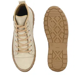 bucik Round-Toe Lace-Up Boots image 5