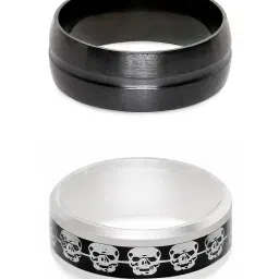 oomph Set of 2 Punk Skull Band Rings image 5