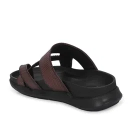 hitz Men Toe-Ring Sandals with Buckle Accent image 5