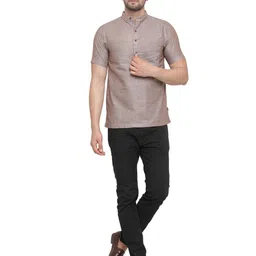 aarsha Mandarin-Collar Slim Fit Kurta with Patch Pocket image 5