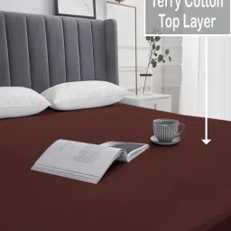 avi 200 GSM Waterproof Breathable Fitted Single Mattress Protector image 5