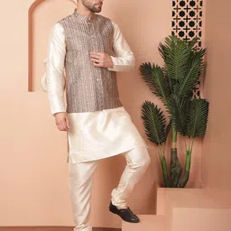 jompers Men Self-Design Regular Fit Nehru jacket image 5