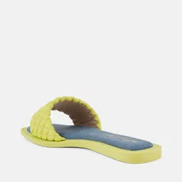 everqupid Women Quilted Open-Toe Flat Sandals image 5