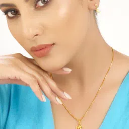 p n gadgil jewellers Women Gold-Plated Classic Pendant with Earrings image 5