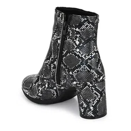 delize Ankle-Length Heeled Boots image 5
