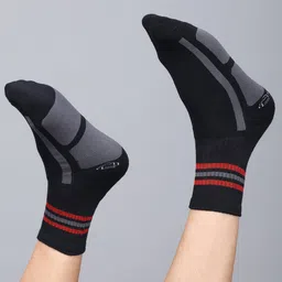 dollar Pack of 3 Striped Ankle-Length Socks image 5