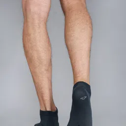 dollar Men Pack of 3 Striped Ankle-Length Socks image 5