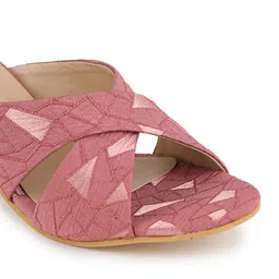 shezone Chunky Heeled Sandals with Abstract Detail image 5