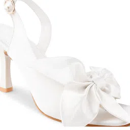 froh feet Open-Toe Kitten Heeled Sandals image 5