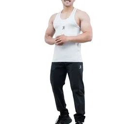 athflex Men Scoop-Neck Sleeveless Vest with Logo Print image 5