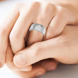 avsar Kanika White Gold Diamond-Studded Ring image 5