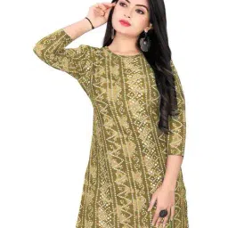 revangi Women Printed Straight Kurti image 5