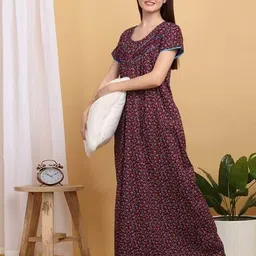 sweet dreams Women Floral Print Scoop-Neck Nightie image 5