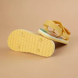 fame forever by lifestyle Girls Graphic Print Slides Slippers image 5