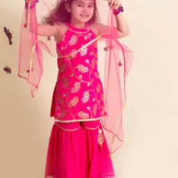 pspeaches Leaf Print Kurta Suit Set-picture-12
