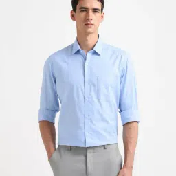 arrow Men Checked Slim Fit Shirt with Patch Pocket image 1