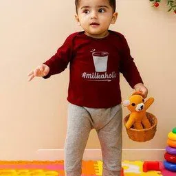 piku store Typographic Print T-Shirt with Pants-picture-40