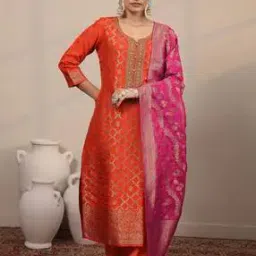 Women Embroidered Straight Kurta Suit Set -image-40