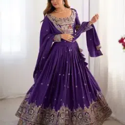 Women Embroidered Lehenga Choli Set with Dupatta-image-22