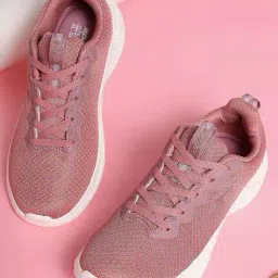 sparx Women Sports Shoes with Lace Fastening image 1