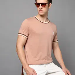 u.s. polo assn. Men Slim Fit Crew-Neck T-Shirt with Logo Embroidery image 1