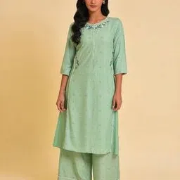 Embroidered Round-Neck Kurta-picture-10