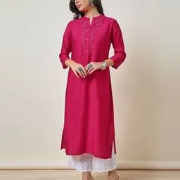 soch Women Embroidered Straight Kurta with Mandarin Collar-picture-33