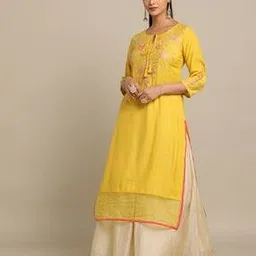 acai Straight Kurta with Embroidered Yoke-picture-24