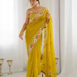 Women Embroidered Saree with Scalloped Border-image-7
