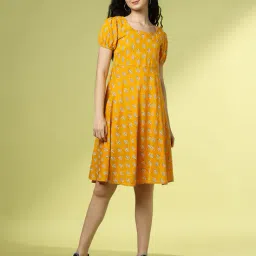 acai Women Leaf Print A-Line Dress image 1