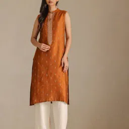 soch Women Embroidered Straight Kurta with Sleeves image 1