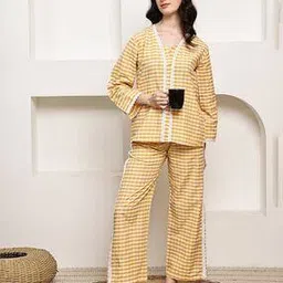 neudis Women Checked Top & Pyjamas Set-picture-29