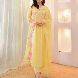 eeloo Women Embroidered Anarkali Kurta Suit Set-picture-10