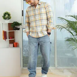 neon chillie Men Checked Regular Fit Shirt with Patch Pocket image 1