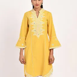 lakshita Women Embroidered Straight Kurti image 1