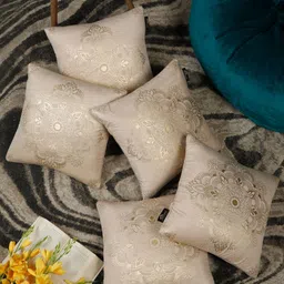 HOSTA HOMES Cream-Coloured & Gold-Toned Set of 5 Geometric Velvet Square Cushion Covers image 1