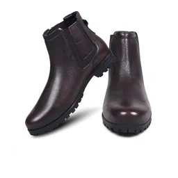 CLOG LONDON Men Leather Chelsea Boots image 2