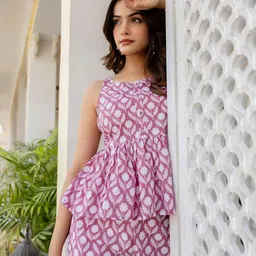 Nayo Printed Pure Cotton Peplum Top With Trousers Co-Ords image 5