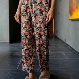 kalini MIRCHI FASHION Black Floral Printed Pure Cotton Shirt With Pyjamas image 5