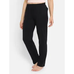 Clovia Cotton Rich Pyjama In Black image 4