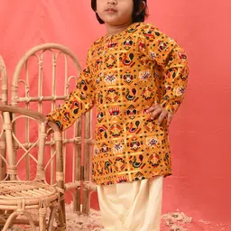 VASTRAMAY Boys Ethnic Motifs Patola Printed Band Collar Straight Kurta With Patiala-picture-26