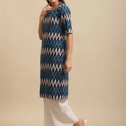 7threads KALINI Women Navy Blue & Charcoal Pack Of 2 Geometric Printed Crepe Kurta image 4