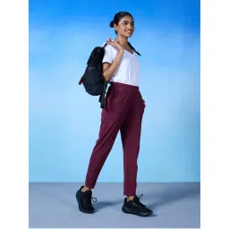 Nykd by Nykaa Iconic Go To Travel Pant NYAT249 Tawny Port-picture-24