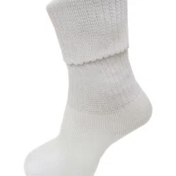 RC. ROYAL CLASS Women White Patterned Calf-Length Woolen Socks image 2