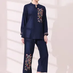 Anouk Embroidered Straight Top & Trouser image 3