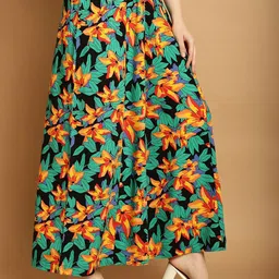 GRACIT Floral Printed Flared Knitted Palazzos image 2