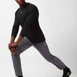 Reebok Men Te Wvn Ul Pnt Mid Rise Track Pant image 3