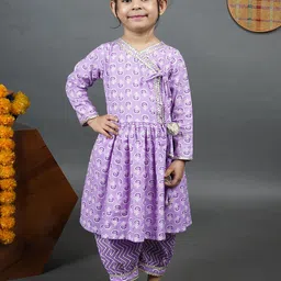 Maaikid Girls Floral Printed Gotta Patti Angrakha Pure Cotton Kurta with Trousers-picture-20