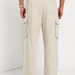 Ajile by Pantaloons Men Relaxed Fit Hight Rise Cargos Trouser image 5