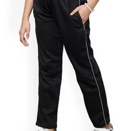 IndiWeaves Girls Pack Of 2 Side Piping Fleece Track Pants image 3
